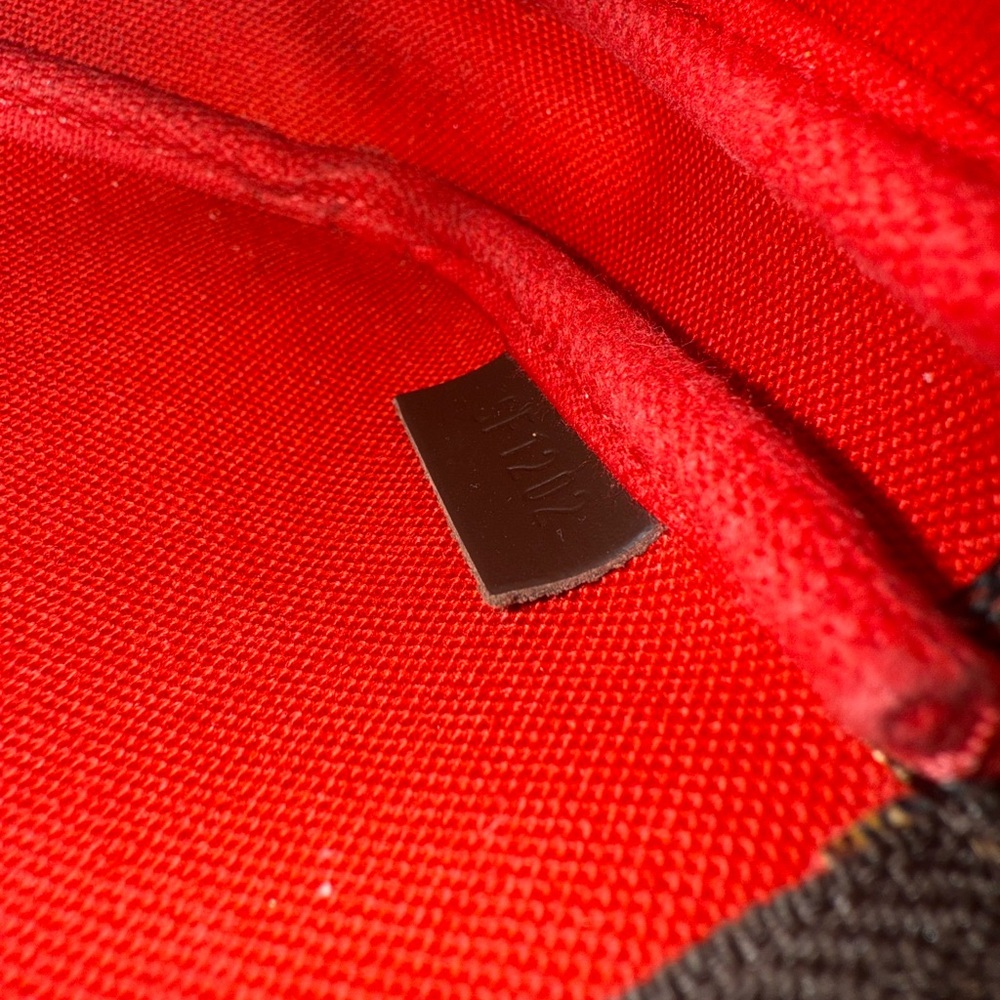 ✨ Authentic Louis Vuitton Damier Ebene Mini Pochette ✨ - Picture 9 of 11